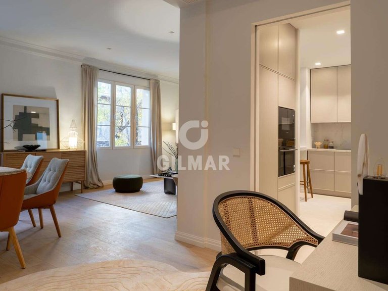 Apartment for Sale in Madrid, Madrid 11