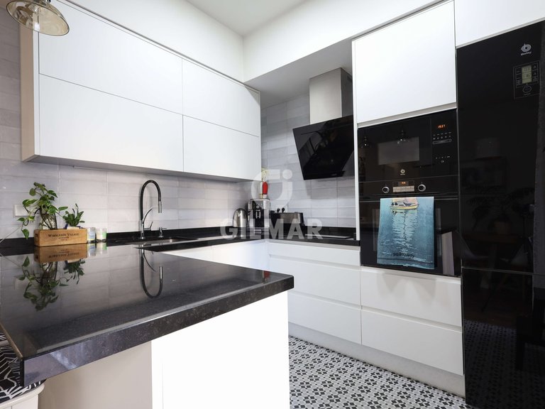 Apartment for Sale in Madrid, Madrid 8