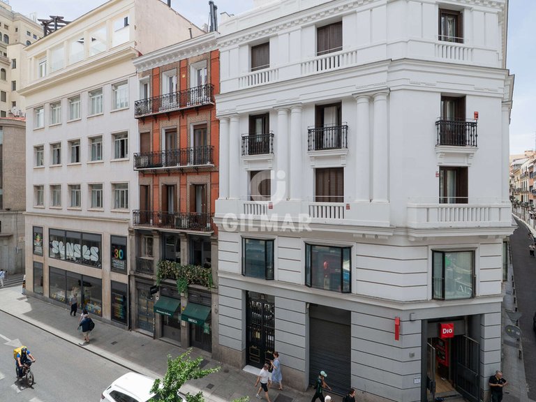 Apartment for Sale in Madrid, Madrid 15