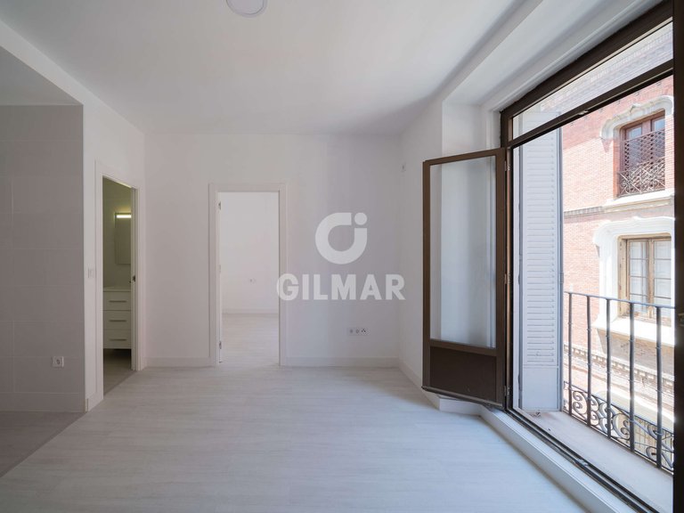 Apartment for Sale in Madrid, Madrid 8