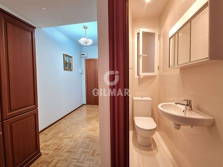 Apartment for Sale in Madrid, Madrid 14