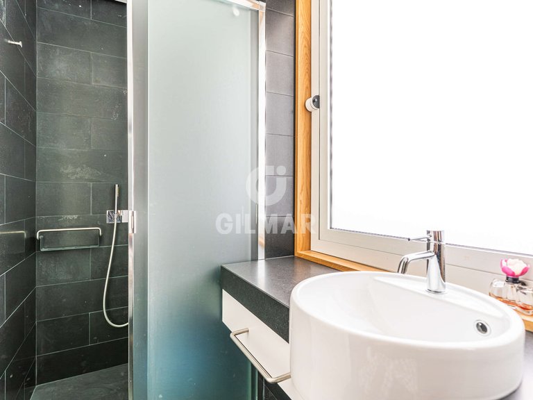 Apartment for Sale in Madrid, Madrid 13