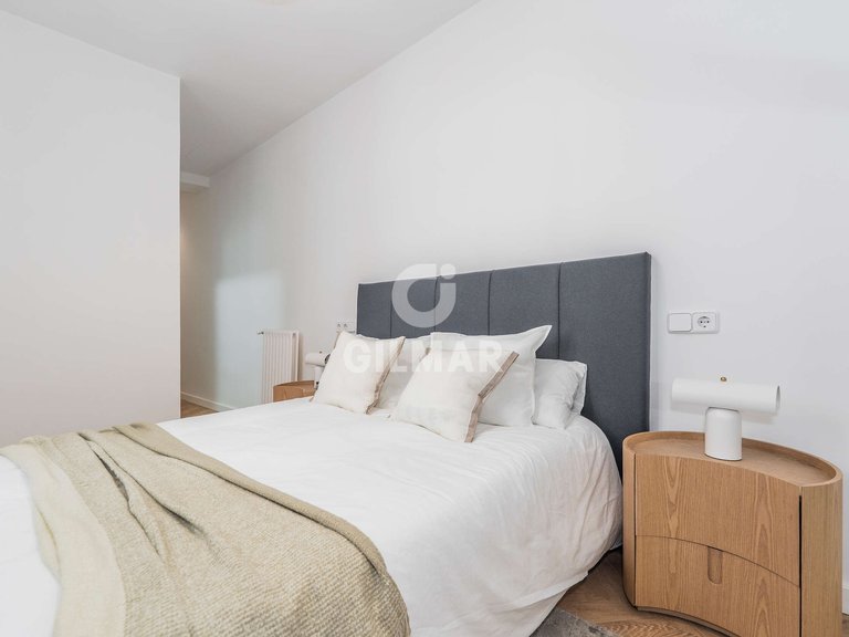 Apartment for Sale in Madrid, Madrid 11