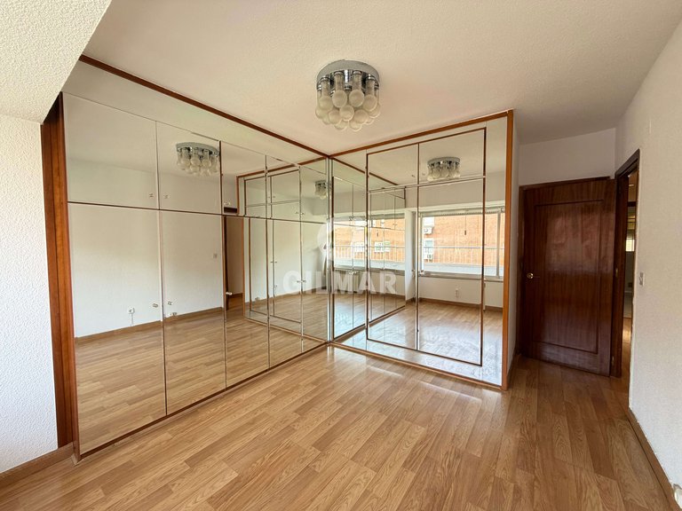 Apartment for Rent in Madrid, Madrid 33