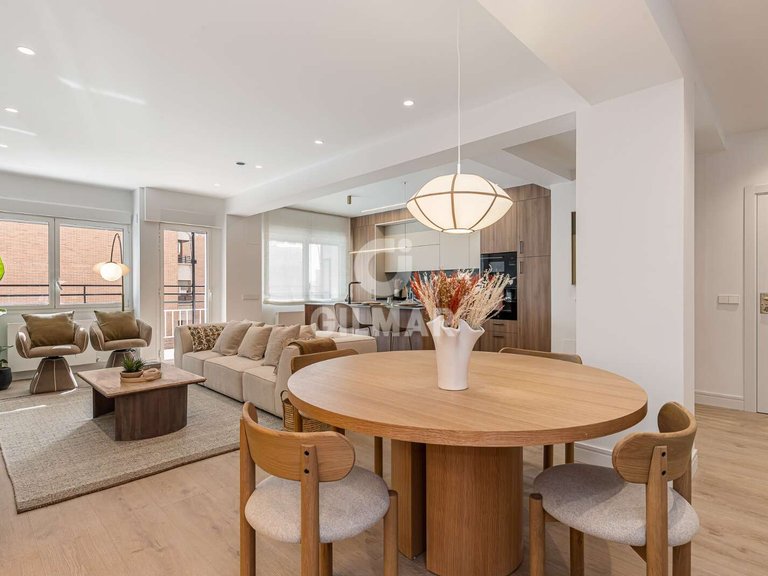 Apartment for Sale in Madrid, Madrid 2