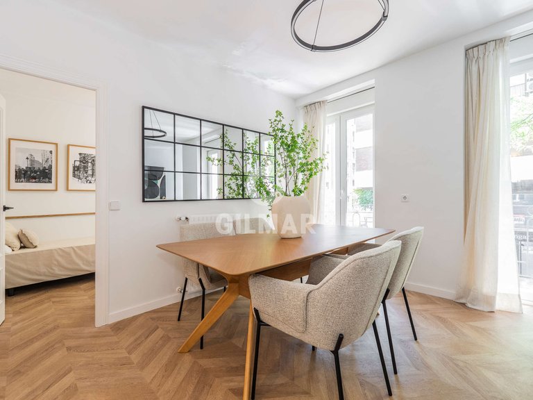 Apartment for Sale in Madrid, Madrid 16