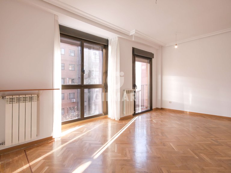 Apartment for Rent in Madrid, Madrid 3