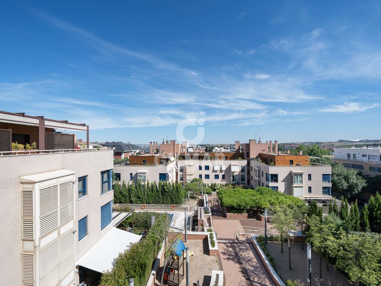 Penthouse for Sale in Madrid, Madrid 2