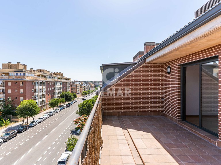 Penthouse for Sale in Madrid, Madrid 26