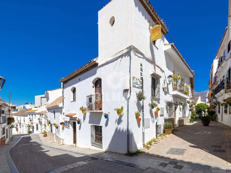Town House for Sale in Estepona, Malaga 1