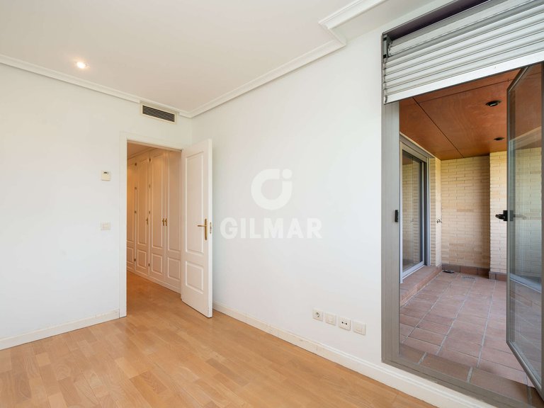 Apartment for Sale in Madrid, Madrid 10