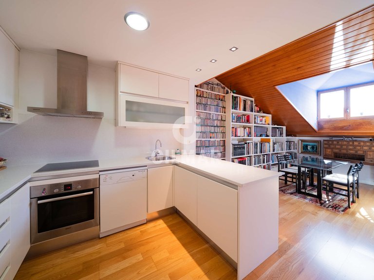 Apartment for Sale in Madrid, Madrid 13