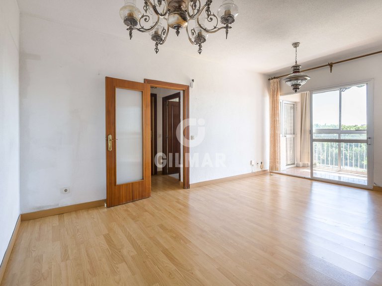 Apartment for Sale in Madrid, Madrid 5