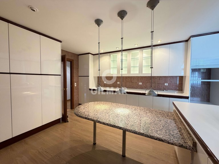 Apartment for Rent in Madrid, Madrid 13