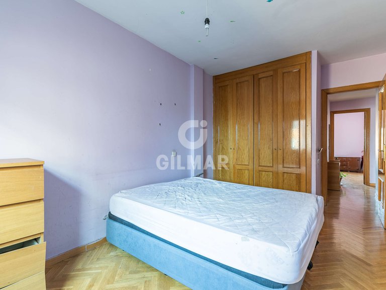 Apartment for Sale in Madrid, Madrid 13