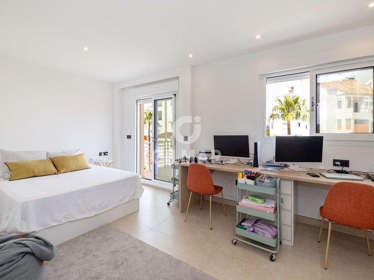 Town House for Sale in BenalmÁdena, Malaga 41