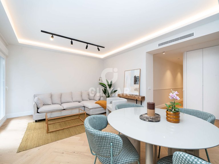 Apartment for Sale in Madrid, Madrid 2