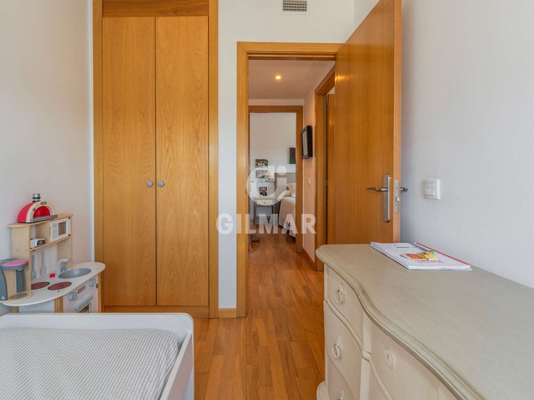 Apartment for Sale in Madrid, Madrid 11