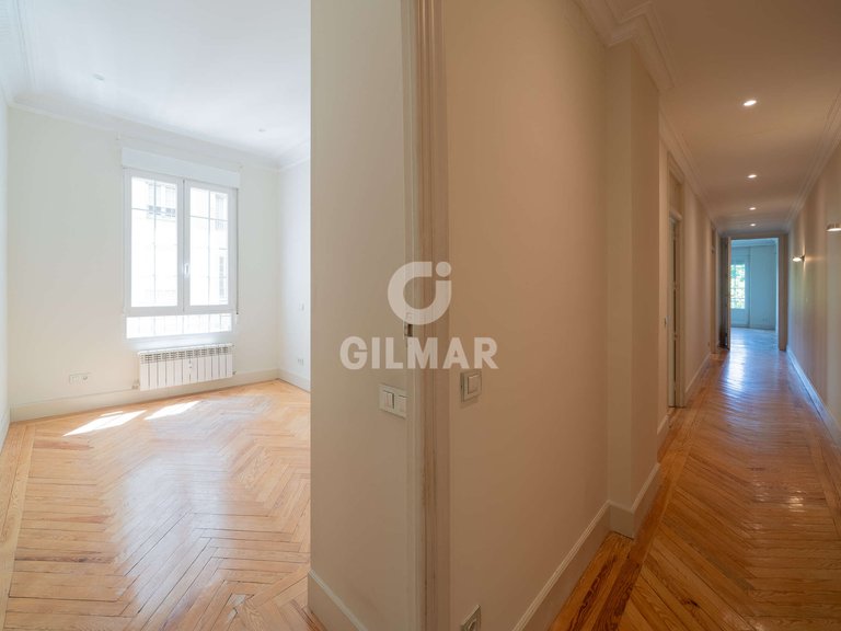 Apartment for Rent in Madrid, Madrid 28