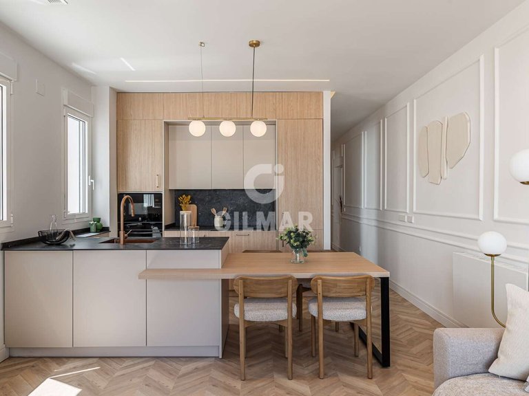 Penthouse for Sale in Madrid, Madrid 16