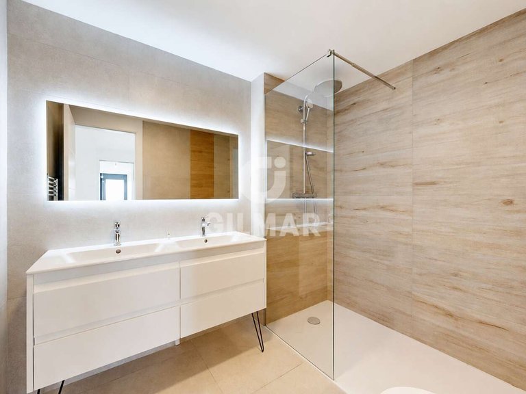 Apartment for Sale in Torremolinos, Malaga 25
