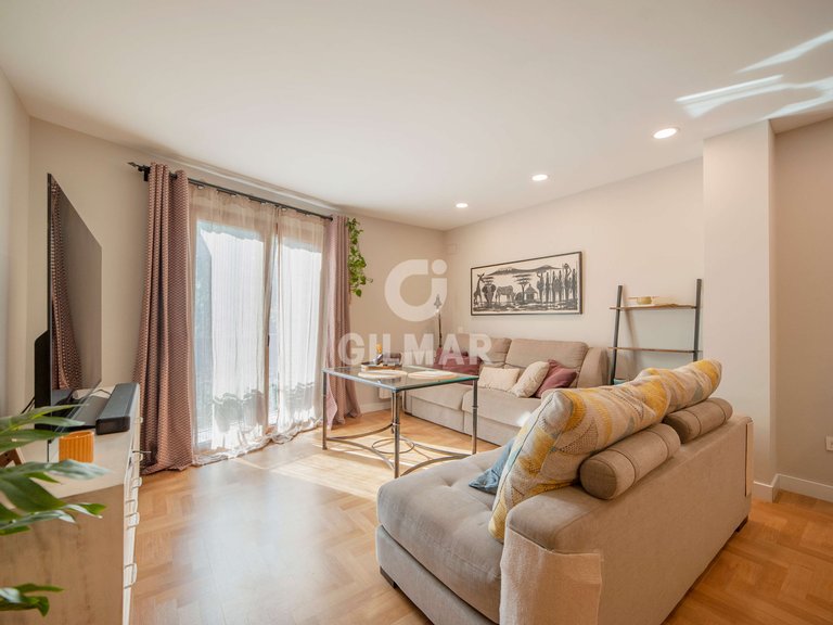 Apartment for Rent in Sevilla, Seville 2