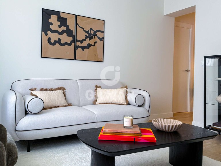 Apartment for Sale in Madrid, Madrid 16