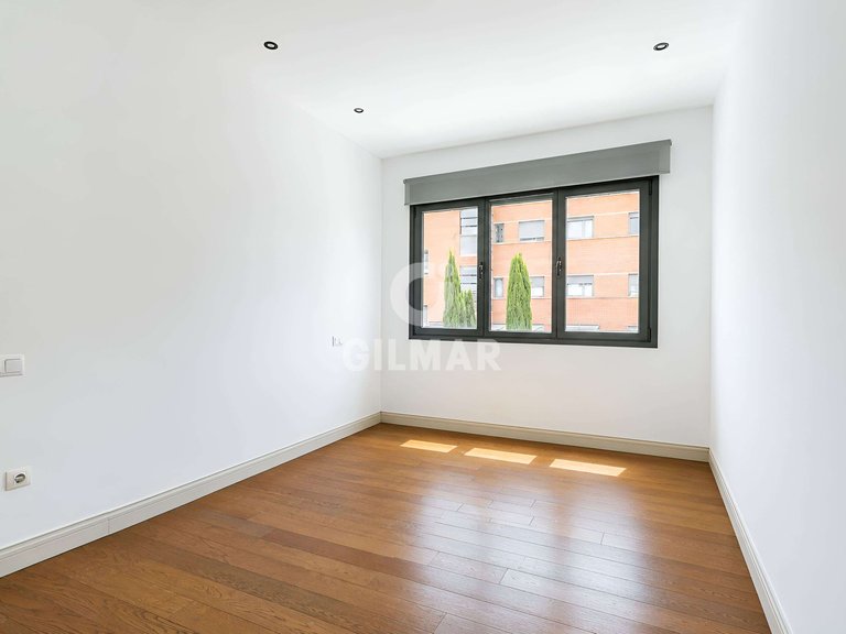 Apartment for Sale in Madrid, Madrid 26
