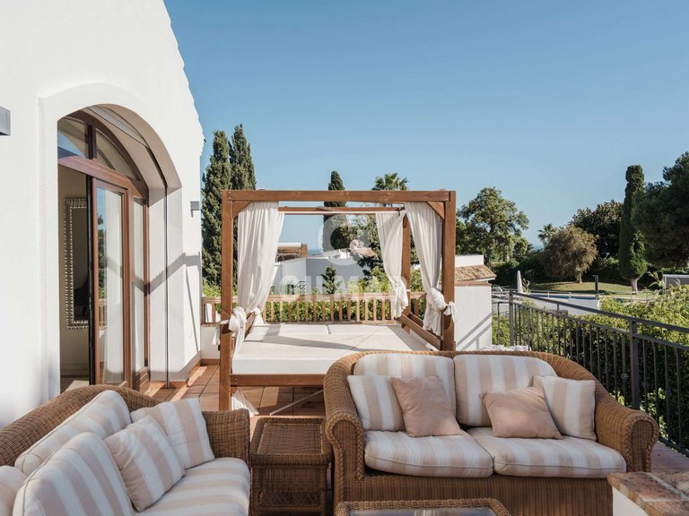 Villa for Sale in Marbella, Malaga 25
