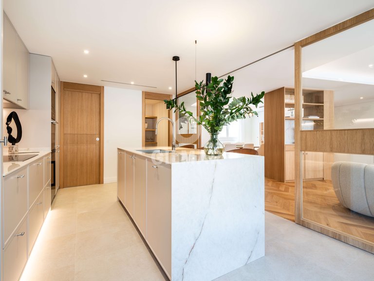 Apartment for Sale in Madrid, Madrid 13