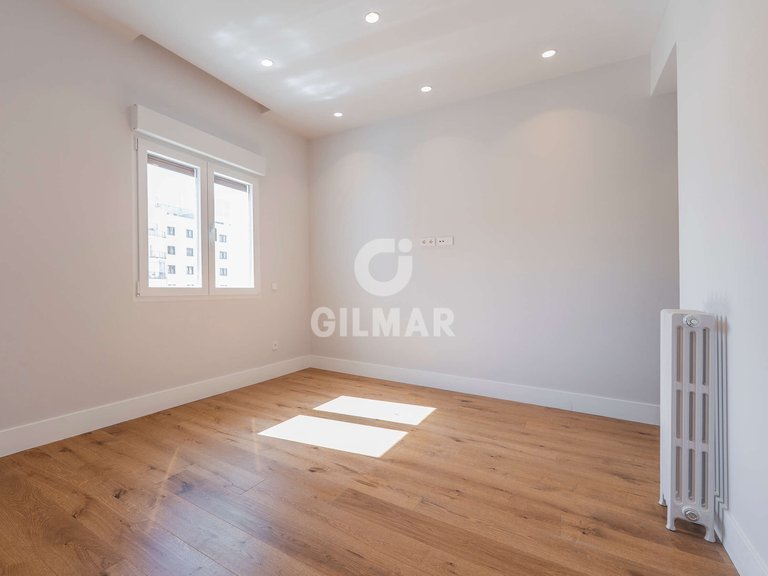 Apartment for Sale in Madrid, Madrid 23