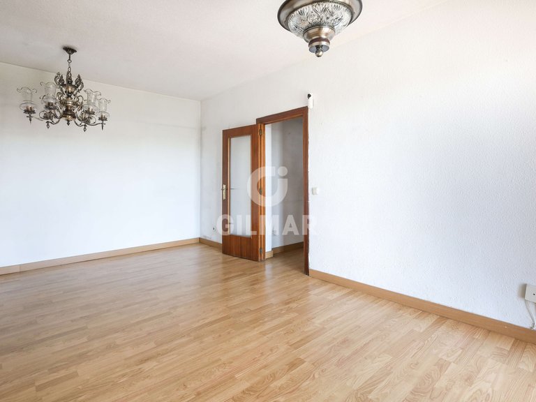 Apartment for Sale in Madrid, Madrid 6