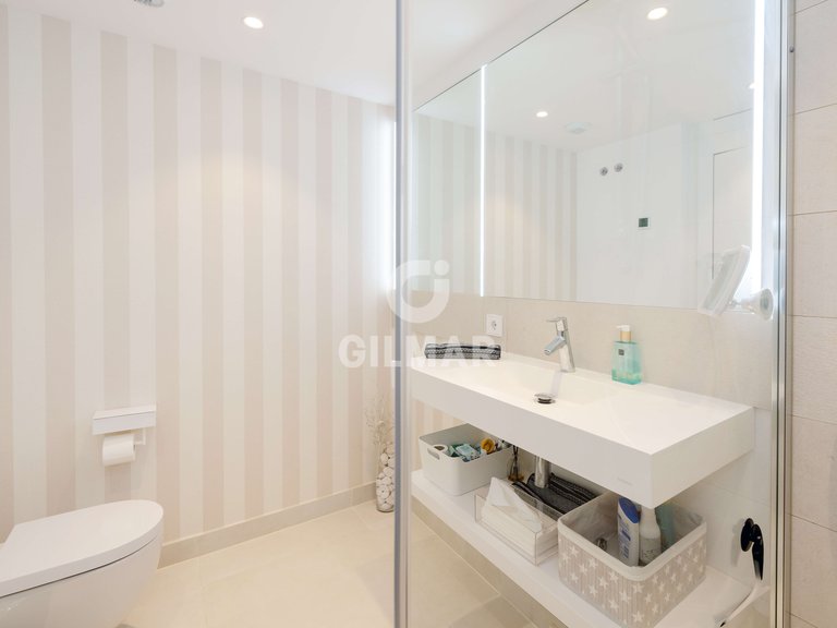 Apartment for Sale in Fuengirola, Malaga 37
