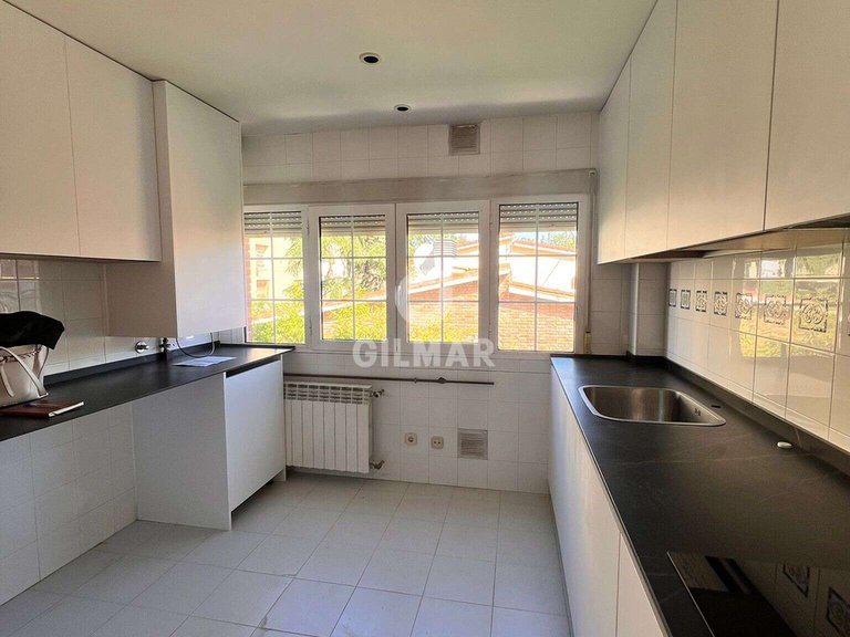 Apartment for Rent in Madrid, Madrid 2