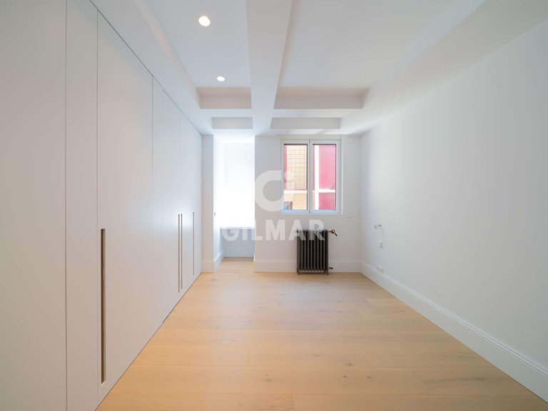 Apartment for Sale in Madrid, Madrid 35