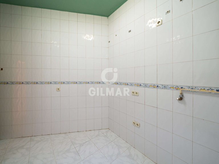 Apartment for Sale in Madrid, Madrid 22