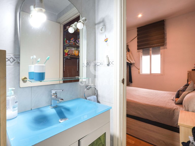 Apartment for Sale in Madrid, Madrid 19