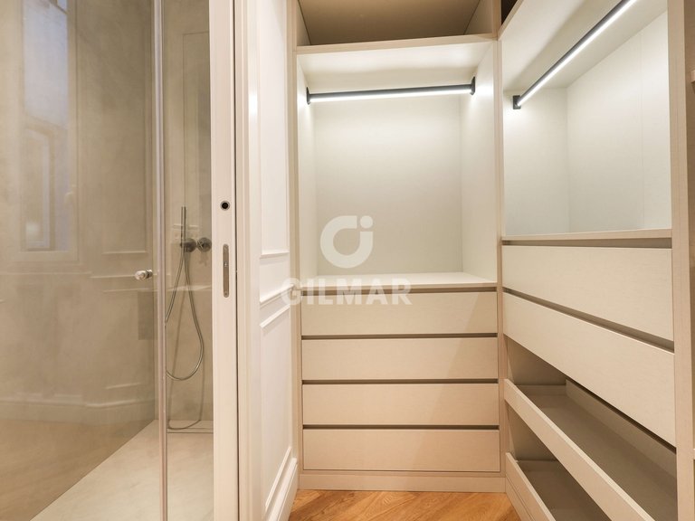Apartment for Sale in Madrid, Madrid 25