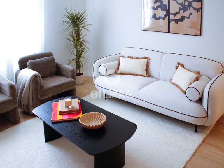 Apartment for Sale in Madrid, Madrid 18
