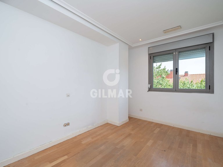 Apartment for Sale in Madrid, Madrid 21
