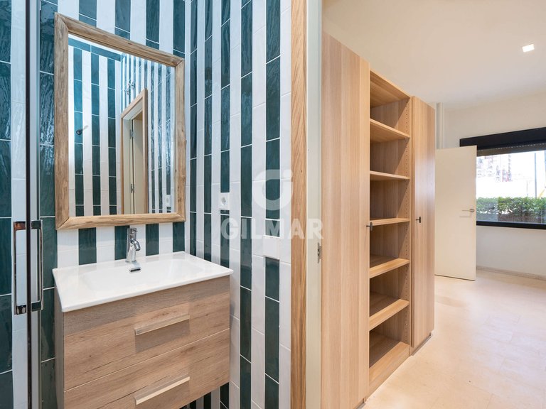 Apartment for Sale in Madrid, Madrid 21
