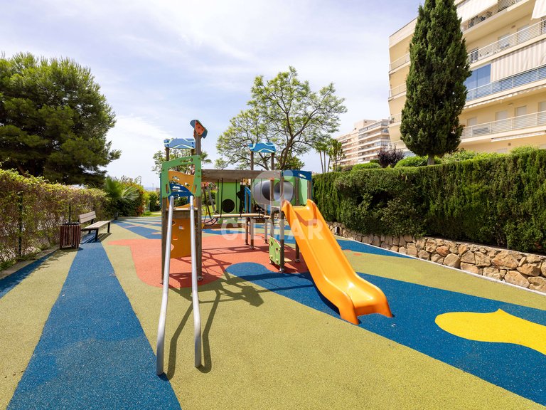 Town House for Sale in BenalmÁdena, Malaga 6