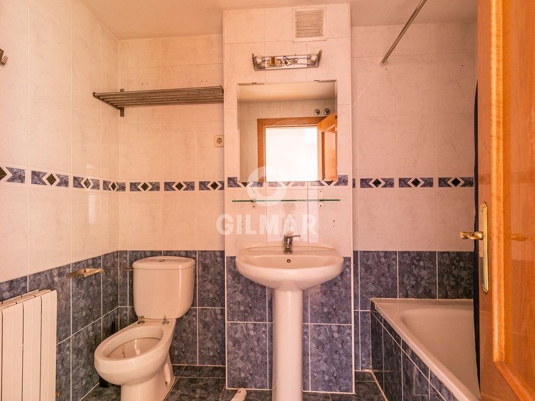 Apartment for Sale in Madrid, Madrid 16