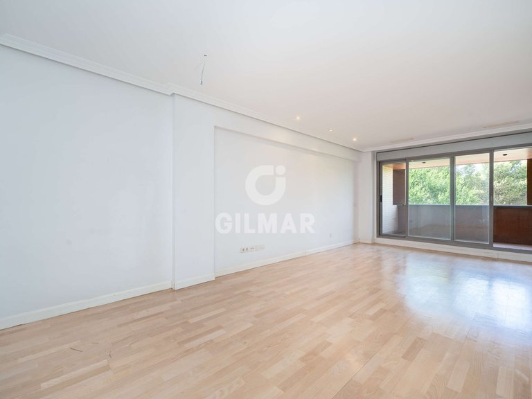 Apartment for Sale in Madrid, Madrid 4