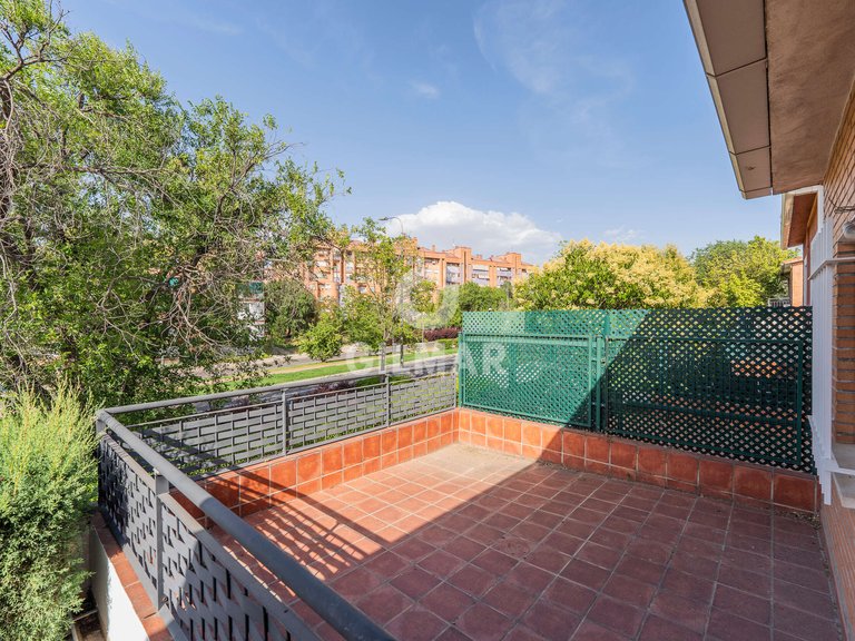 Town House for Rent in Madrid, Madrid 30