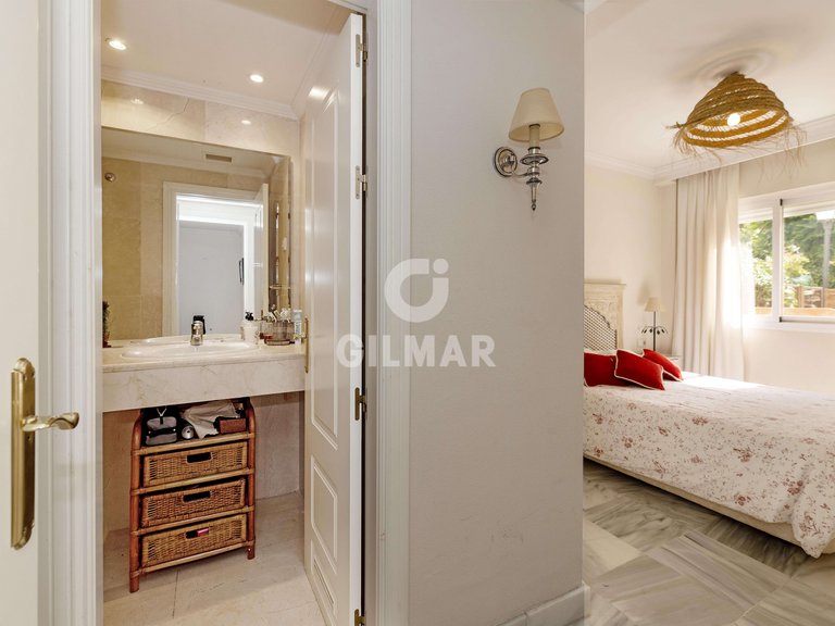 Apartment for Sale in Marbella, Malaga 22