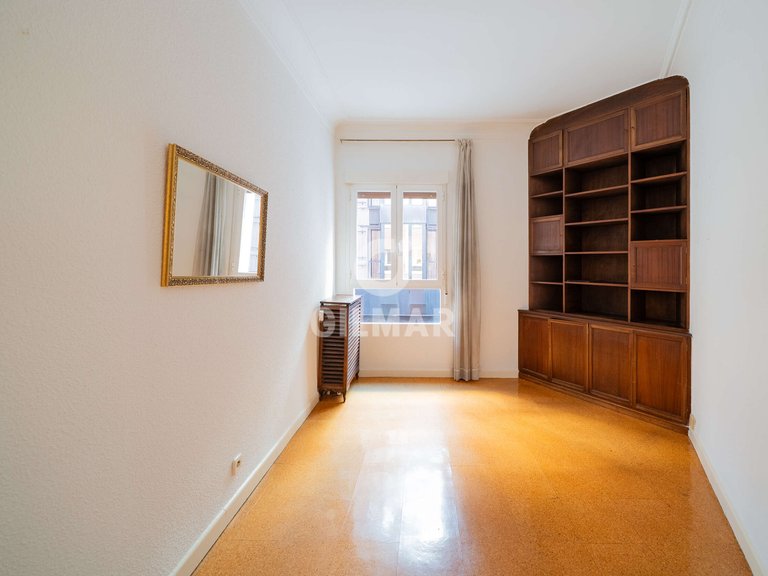 Apartment for Sale in Madrid, Madrid 13