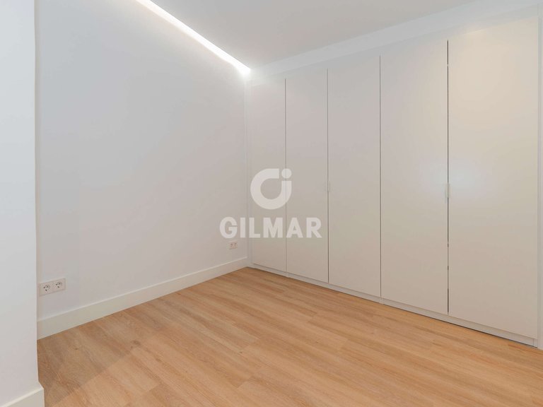 Apartment for Sale in Madrid, Madrid 14