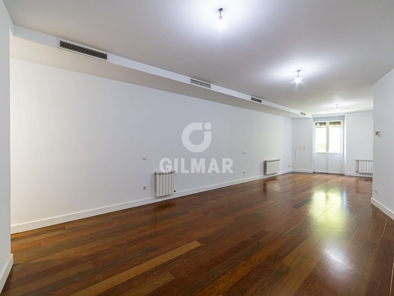 Apartment for Rent in Madrid, Madrid 9
