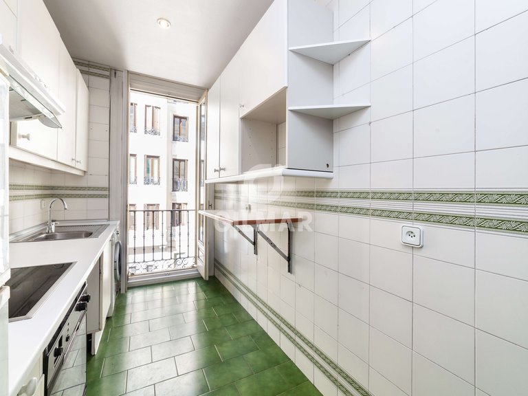 Apartment for Rent in Madrid, Madrid 23